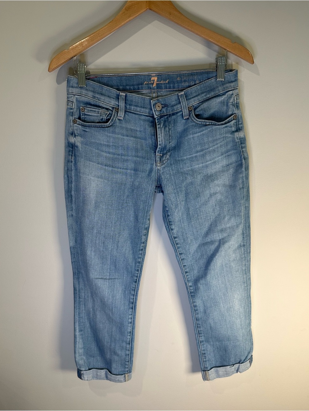 7 For All Mankind Size 28 Skinny Crop & Roll Jeans Light Wash